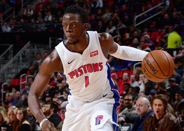 博主：广岛三箭主帅斯基伯目前并不存在去山东泰山的可能性（博主：广岛三箭主帅斯基伯暂不可能加盟山东泰山）